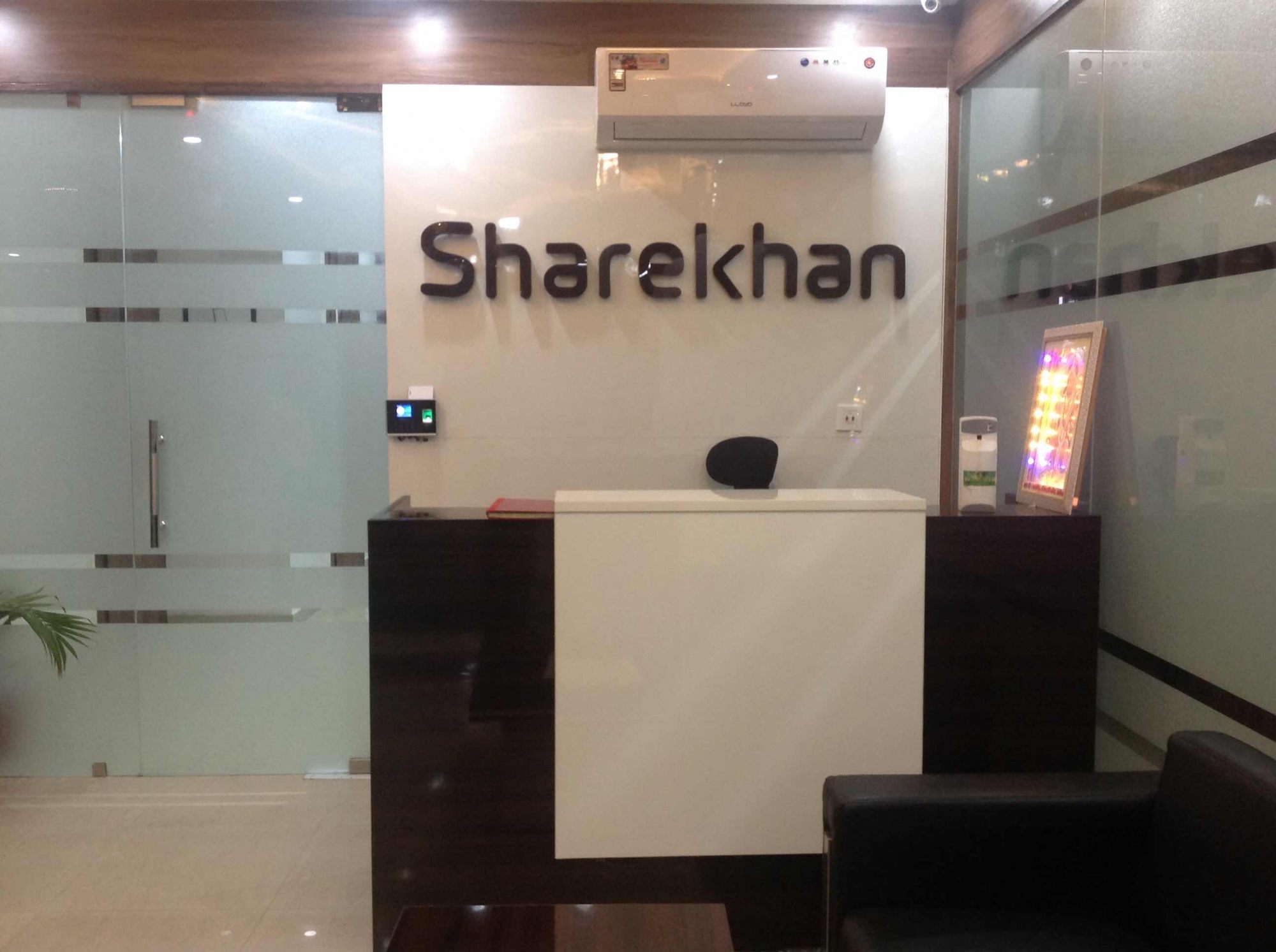Sharekhan stock broker Dehradun
